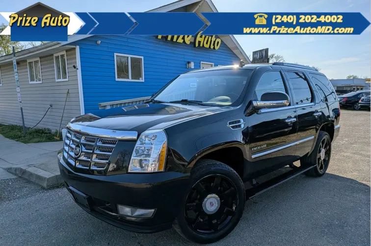 Used 2011 Cadillac Escalade Premium AWD/4WD image 1