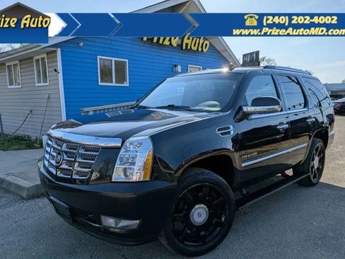 Used 2011 Cadillac Escalade Premium AWD/4WD image 1