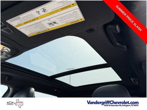 Used 2025 Jeep Compass Latitude w/ Sun & Sound Group AWD/4WD image 22
