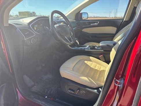 Used 2017 Ford Edge SEL w/ Equipment Group 201A image 9