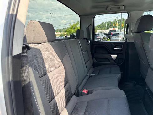 Used 2019 Chevrolet Silverado 1500 LT AWD/4WD image 25