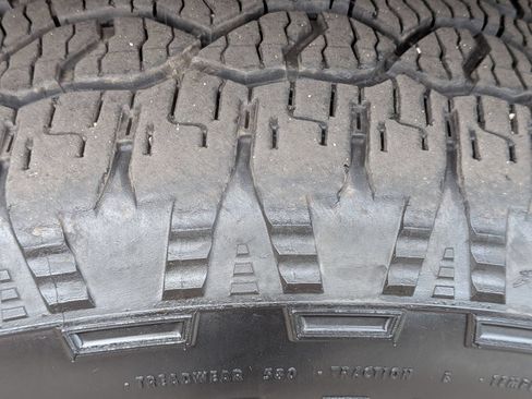 Used 2025 Ford F150 XLT w/ Equipment Group 301A Standard AWD/4WD image 11