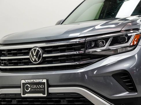 Used 2022 Volkswagen Atlas SE AWD/4WD image 2