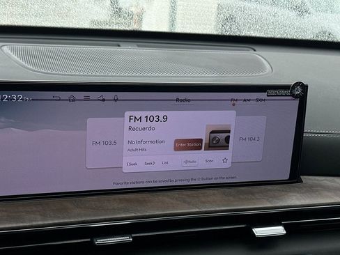 New 2026 Genesis GV80 2.5T Select image 18