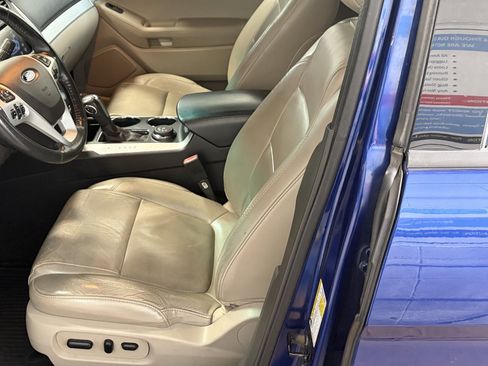 Used 2013 Ford Explorer XLT AWD/4WD image 19