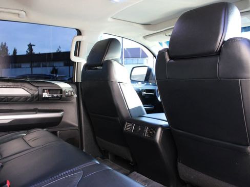 Used 2014 Toyota Tundra Platinum image 27