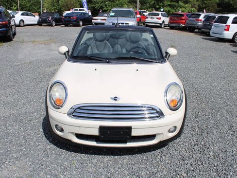 Used 2009 MINI Cooper Convertible FWD image 3