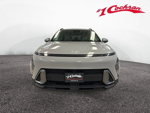 Used 2024 Hyundai Kona SEL image 30