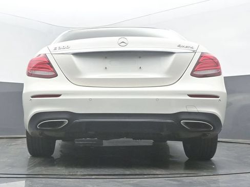 Used 2018 Mercedes-Benz E 300 4MATIC image 48