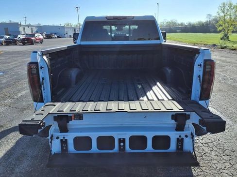New 2026 GMC Sierra 2500 AT4 w/ AT4 Premium Plus Package AWD/4WD image 34