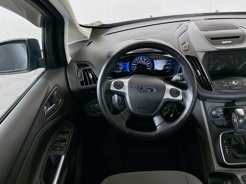 Used 2014 Ford C-MAX SE w/ Equipment Group 203A FWD image 17