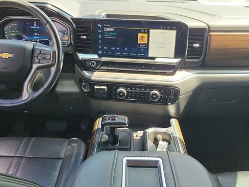 Used 2022 Chevrolet Silverado 1500 High Country RWD image 20