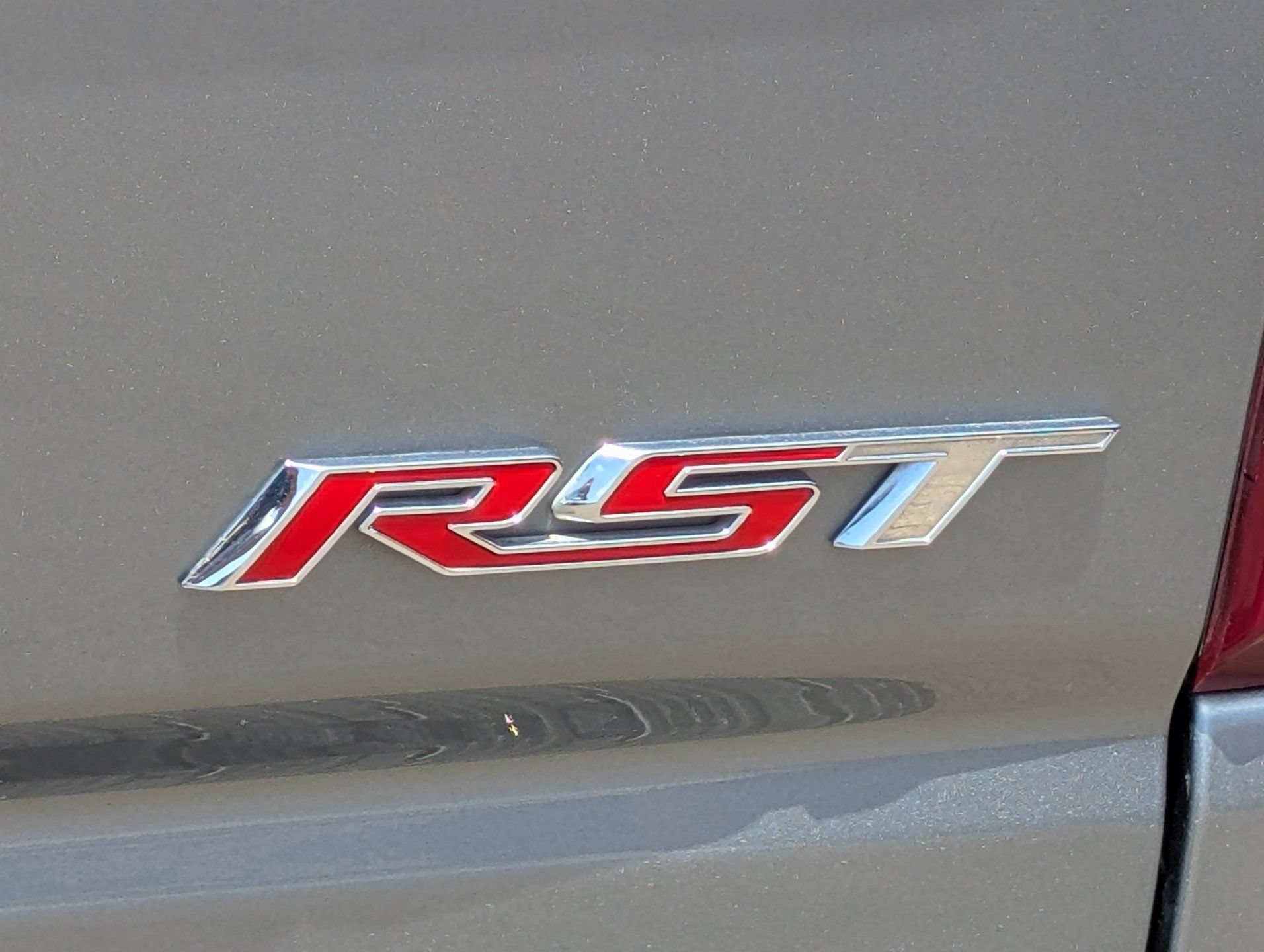 Used 2023 Chevrolet Silverado 1500 RST AWD/4WD image 11