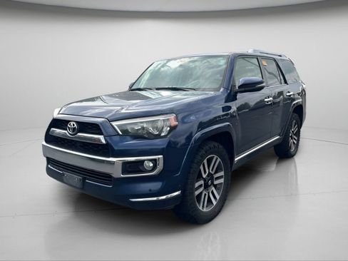 Used 2018 Toyota 4Runner Limited AWD/4WD image 12