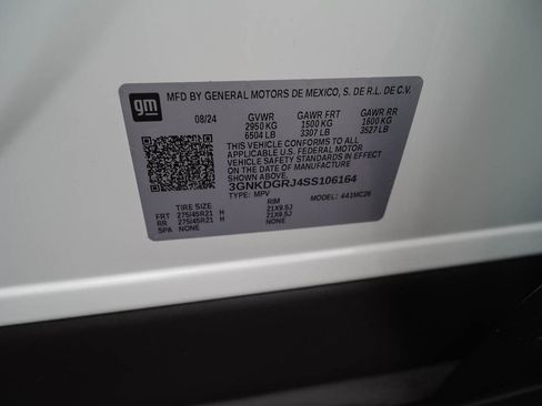 Certified 2025 Chevrolet Blazer EV LT w/ Super Cruise Package AWD/4WD image 39