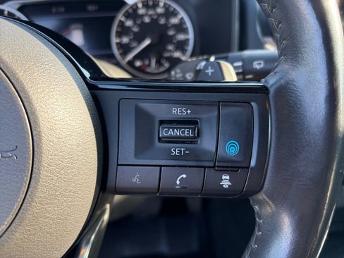Used 2023 Nissan Rogue SL w/ SL Premium Package AWD/4WD image 17