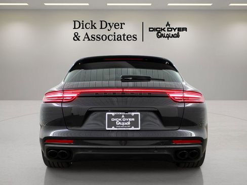 Used 2020 Porsche Panamera 4 AWD/4WD image 4