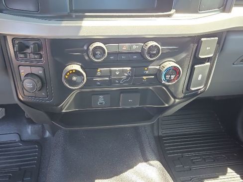 New 2026 Ford F550 4x4 Regular Cab Super Duty image 19