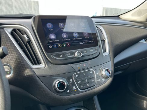 Used 2024 Chevrolet Malibu LT image 21