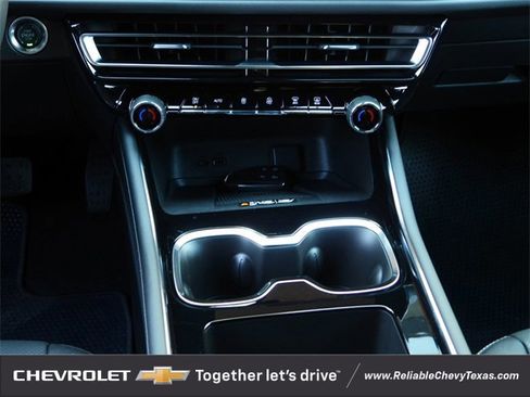 New 2026 Chevrolet Traverse LT w/ Midnight/Sport Edition image 18