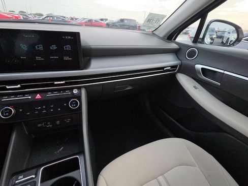 Used 2025 Hyundai Sonata SEL FWD image 7