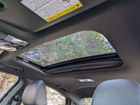 Used 2023 Kia Forte GT-Line w/ GT-Line Premium Package image 17