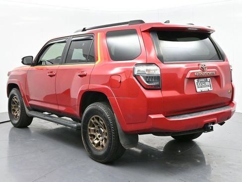 Used 2023 Toyota 4Runner 40th Anniversary SE AWD/4WD image 5