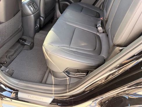 New 2026 Hyundai Tucson Limited image 12