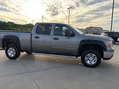 Used 2008 GMC Sierra 2500 SLE w/ SLE2 Preferred Package AWD/4WD image 28