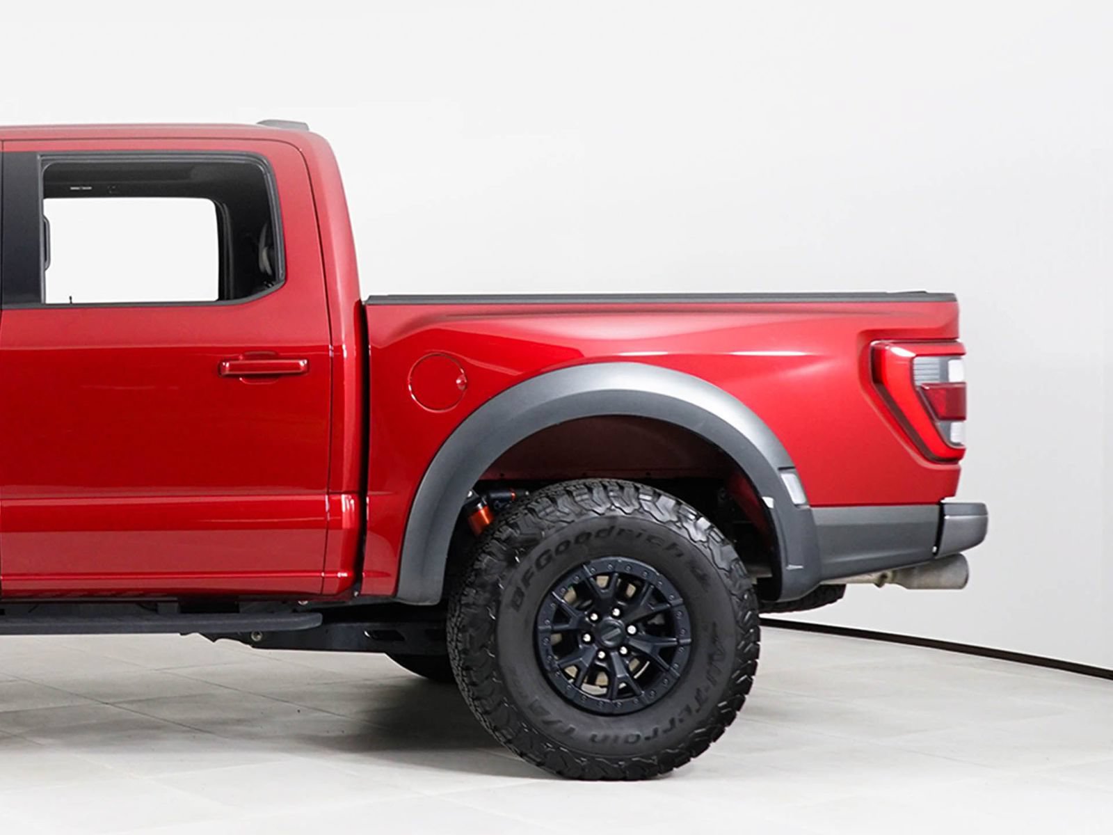 Used 2023 Ford F150 Raptor w/ Raptor 37 Performance Package AWD/4WD image 13
