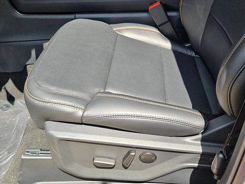 New 2025 Ford Expedition Tremor image 4