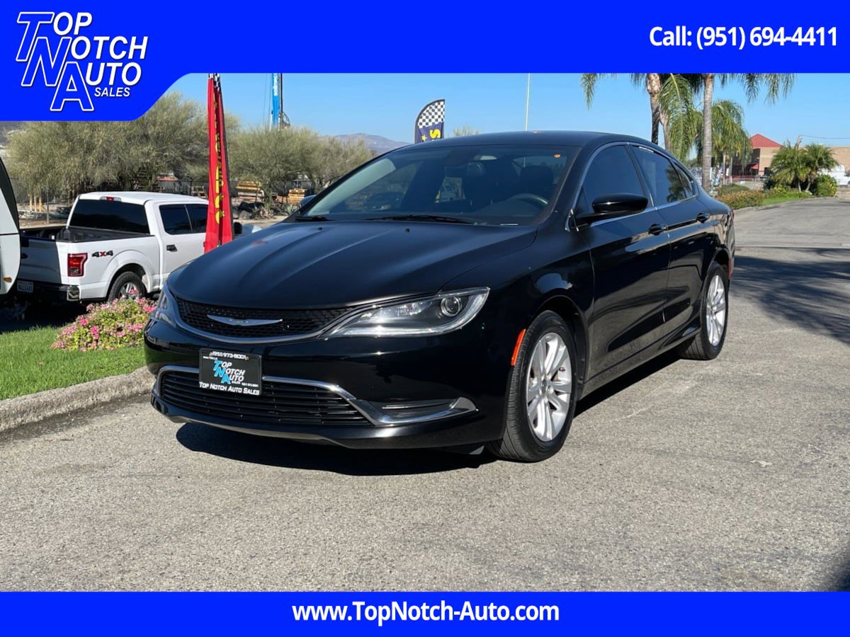 Used 2015 Chrysler 200 Limited FWD image 1