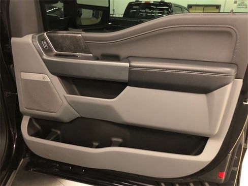 Used 2023 Ford F250 XLT w/ XLT Premium Package image 37