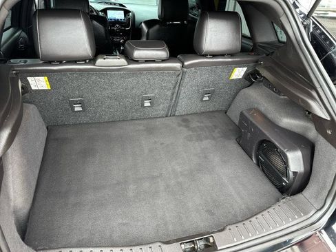 Used 2016 Ford Focus ST w/ Equipment Group 402A image 7