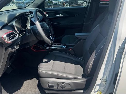 Certified 2023 Chevrolet TrailBlazer RS w/ Sun and Liftgate Package FWD image 11