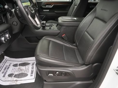 Used 2022 GMC Sierra 1500 Denali image 9
