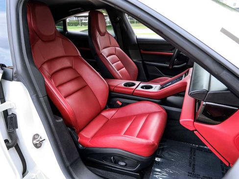 Used 2022 Porsche Taycan RWD image 37