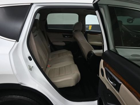 Used 2018 Honda CR-V Touring image 38