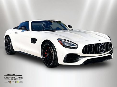 Used 2020 Mercedes-Benz AMG GT Roadster image 2