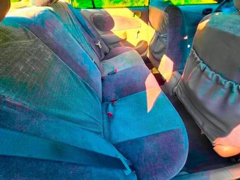 Used 1999 Toyota Corolla LE image 14