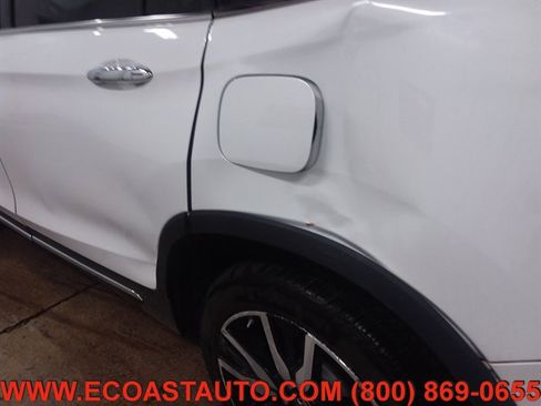 Used 2022 Honda Pilot Touring image 23