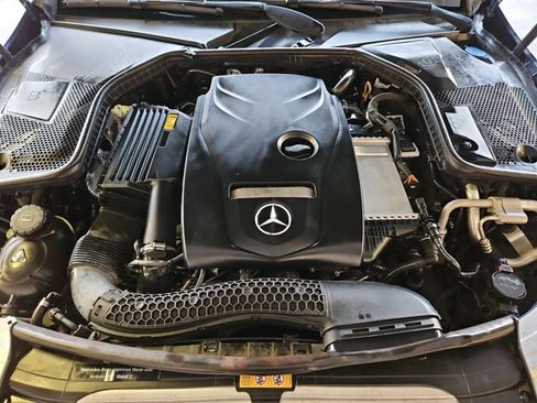 Used 2018 Mercedes-Benz C 300 Sedan image 24