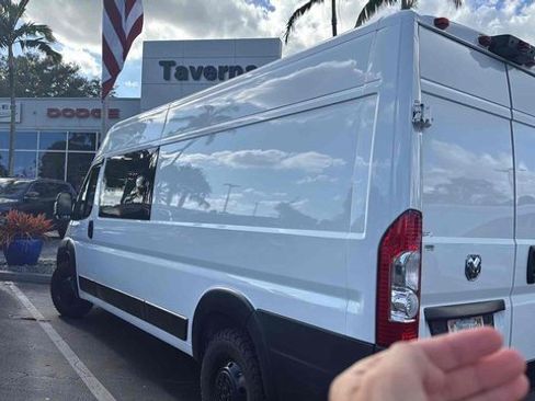 Used 2023 RAM ProMaster 3500 w/ Crew Van Package image 4