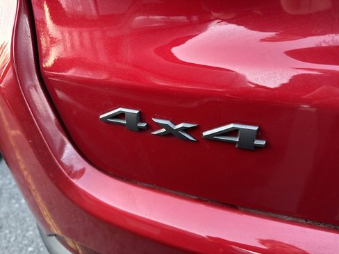 New 2026 Jeep Compass Limited w/ Sun, Sound & Navigation Group image 8