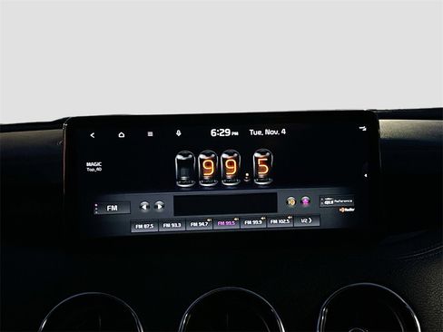 Used 2022 Kia Stinger GT-Line w/ Sun & Sound Package image 15