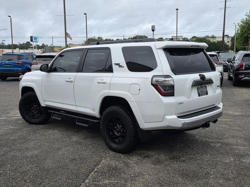 Used 2024 Toyota 4Runner TRD Off-Road Premium w/ Moonroof Package AWD/4WD image 5
