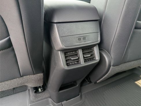 New 2026 Chevrolet Equinox LT FWD image 14