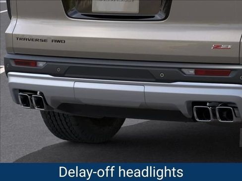 New 2026 Chevrolet Traverse Z71 w/ Enhanced Driving Package AWD/4WD image 16