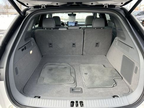 Used 2022 Lincoln Nautilus Reserve w/ Equipment Group 201A image 22