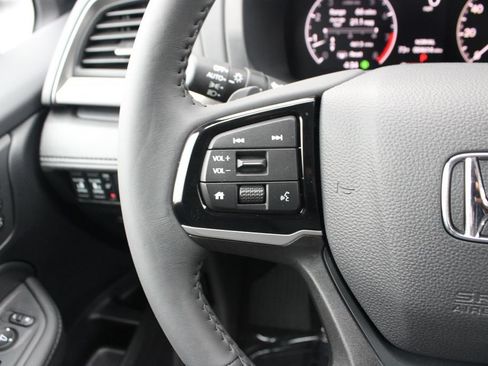 Used 2026 Honda Odyssey EX-L image 18